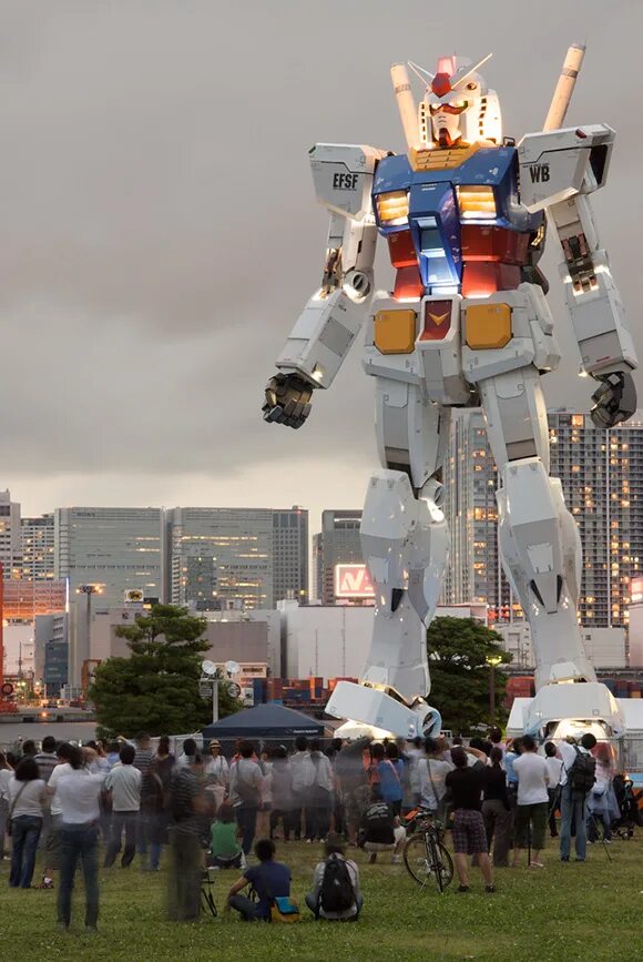Покажи видео про роботов. Большой робот. Огромный робот. Самый большой робот. Самые гигантские роботы.