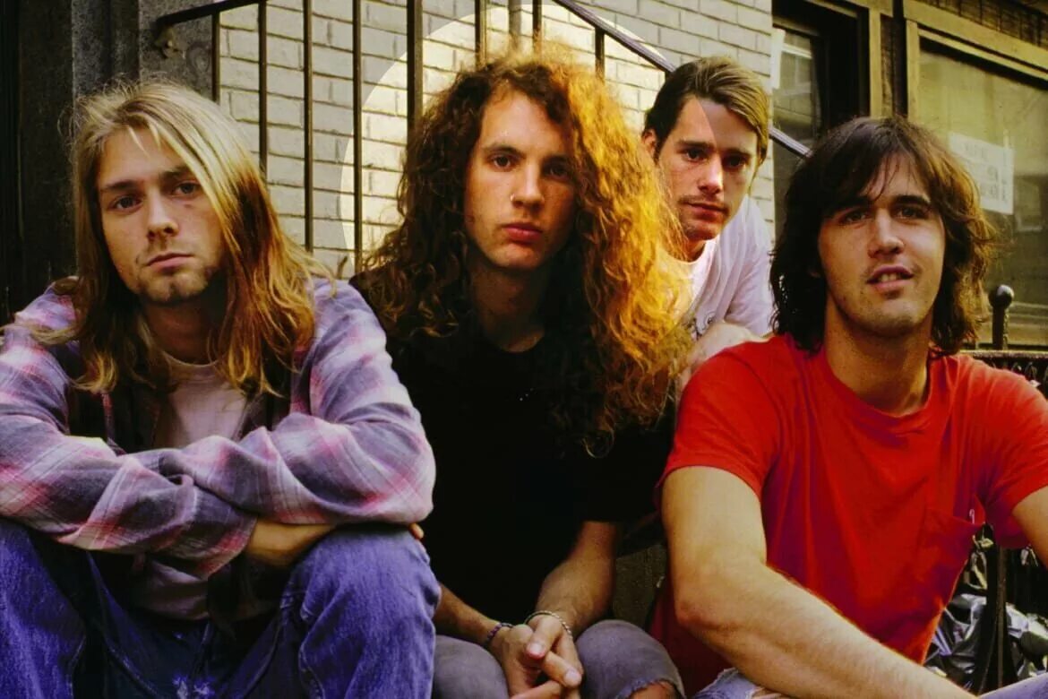Nirvana музыка. Рок группа Нирвана. Nirvana состав группы. Группа Nirvana 1989. Курт Кобейн с группой.
