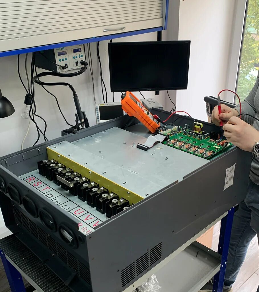 техобслуживание пиктограмма. технический специалист. промышленная электроника siemens. ремонт телефонов картинки. ремонт телефонов и планшетов.