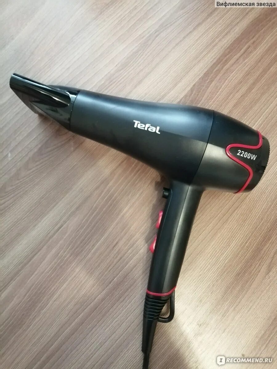 Фен тефаль motion dry hv5700. Фен тефаль. Фен тефаль. Фен tefal hv5700d8. Фен tefal motion dry.