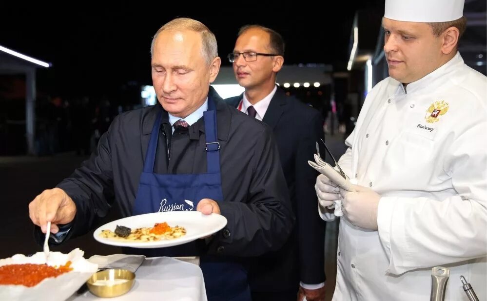 Какой коктейль пьет путин по утрам