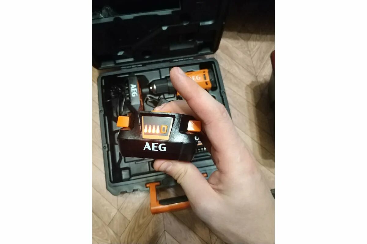 Aeg bsb18sbl2 202c. Дрель-шуруповерт aeg bs 18g 4-202c 4935478630. шуруповерт аег bs 18g4. aeg bs18g4-202c. aeg bs18g4-202c (4935478630).
