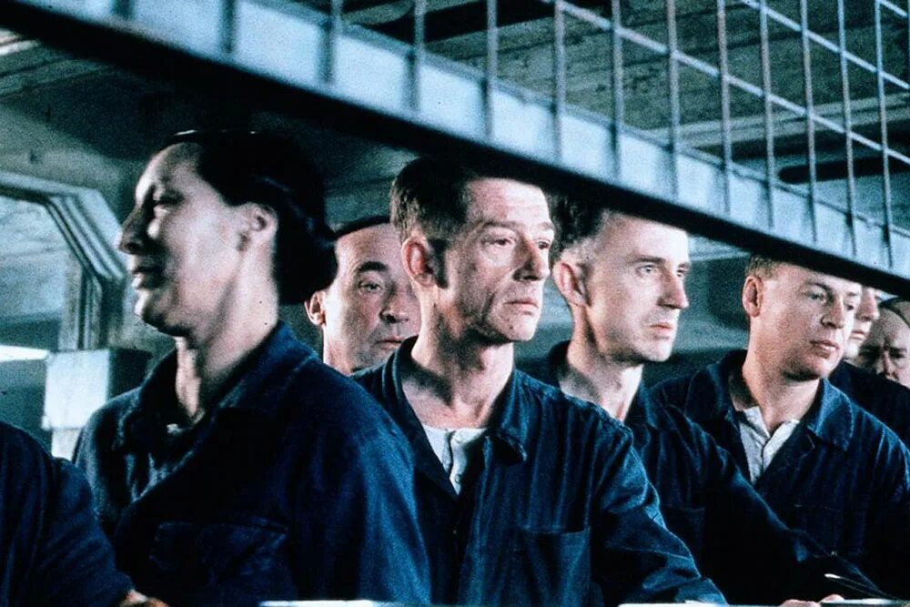 Nineteen eighty four. Nineteen eighty-four 1984. 1984 фильм 1984. George orwell 1984 book english. Nineteen eighty-four 1984.