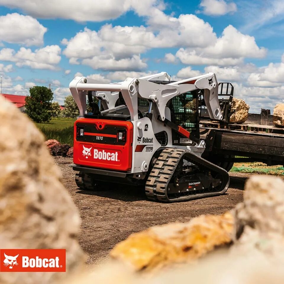 Бобкэт видео. Бобкэт 870. bobcat - 980. bobcat 6707789. бобкэт на гусеничном ходу.