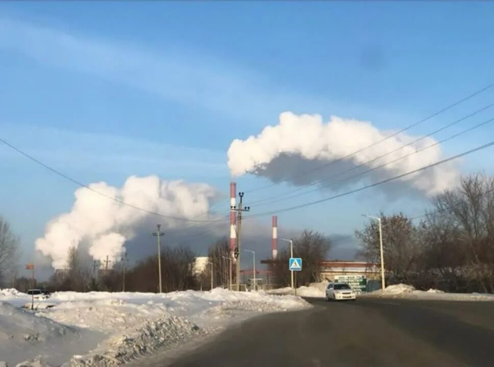 Тэц в тыве. Тэц 2 талнах. труба тэц 5 омск. дым труб тэц новотроицк. тэц 1 хабаровск черный дым.