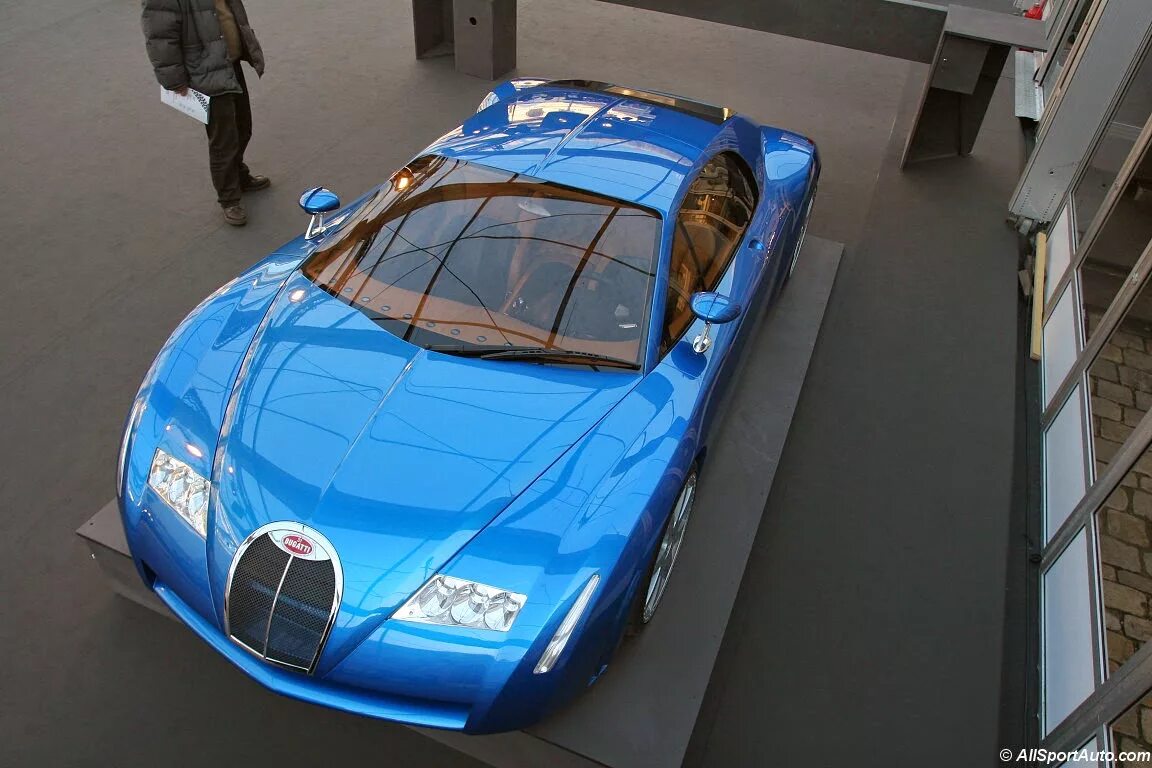 Бугатти кентодиеки. Bugatti 18/3 Chiron Concept. Bugatti Chiron Concept 1999. Бугатти Дайтон. Bugatti 18