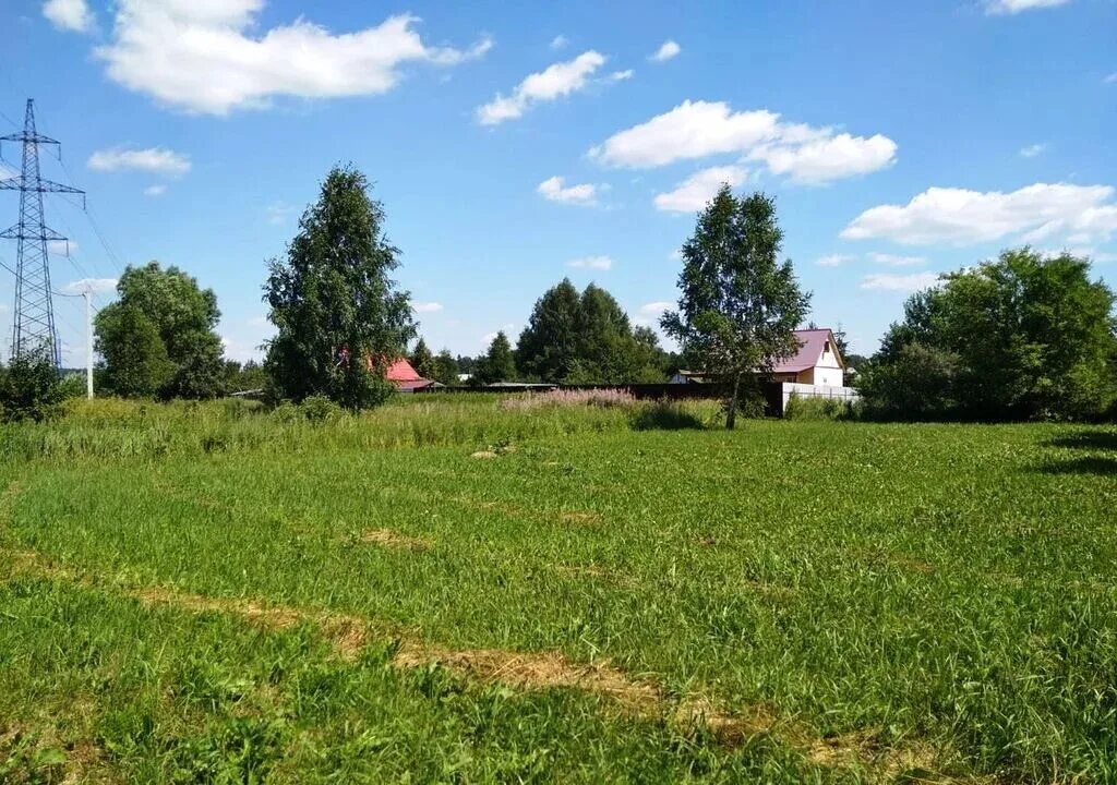 Земельные участки село. Продать земельный участок в подмосковье. Земельный участок в дмитровском районе. Коттеджный поселок земля. Продать земельный участок в подмосковье.