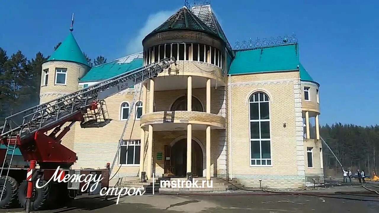 Клуб девичья башня нижний тагил. Девичья башня нижний. Гостиница нижний тагил девичья башня. Девичья башня нижний. Гостиница нижний тагил девичья башня.