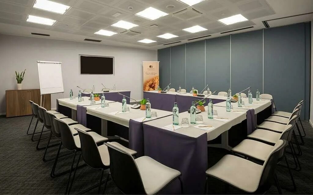 Doubletree yerevan. Doubletree yerevan