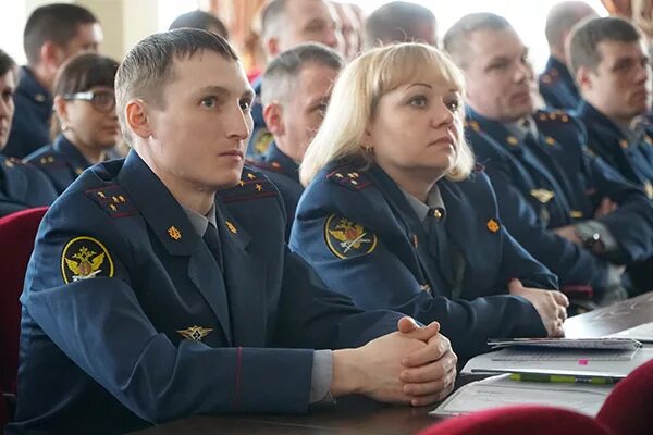 Сайт уфсин по алтайскому краю. УФСИН Алтайский край. Начальник УФСИН Алтайского края. ФСИН 22 Алтайский край. Оськин УФСИН по Алтайскому краю.