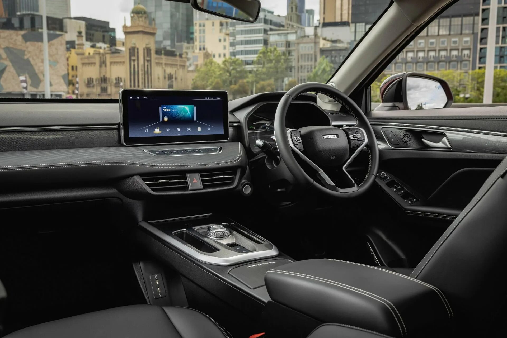 Haval jolion подстаканник. Ручка акпп хавал f7x. Хавал джулиан какая коробка. Haval h6 2021 салон. Хавал джулиан 2022.