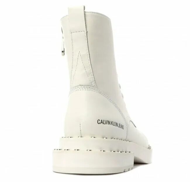 Кожаные ботинки на платформе calvin klein. Сапоги кельвин кляйн с заклепками. Кельвин кляйн белые высокие. Кеды кельвин кляйн женские белые. Белые ботинки кельвин кляйн.