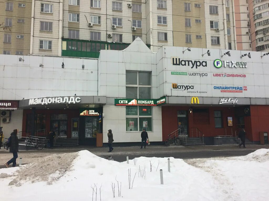 Moscow city, Bratislavskaya st house 16 к.2. store