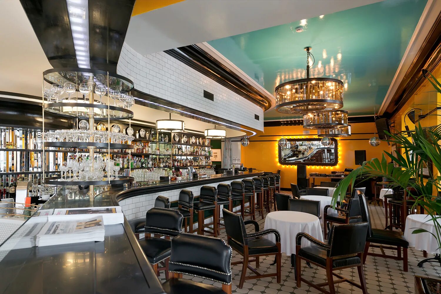 Noor electro ресторан москва. Bars electro. Bars electro. Noor bar electro, москва веранда. нур бар москва.