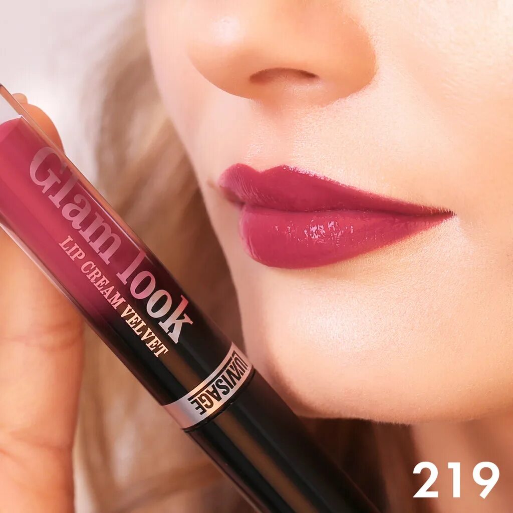 Luxvisage помада отзыв. Lux visage glam look жидкая помада cream velvet. luxvisage glam look жидкая помада. lux visage glam look жидкая помада cream velvet тон 213. luxvisage glam look cream velvet свотчи.