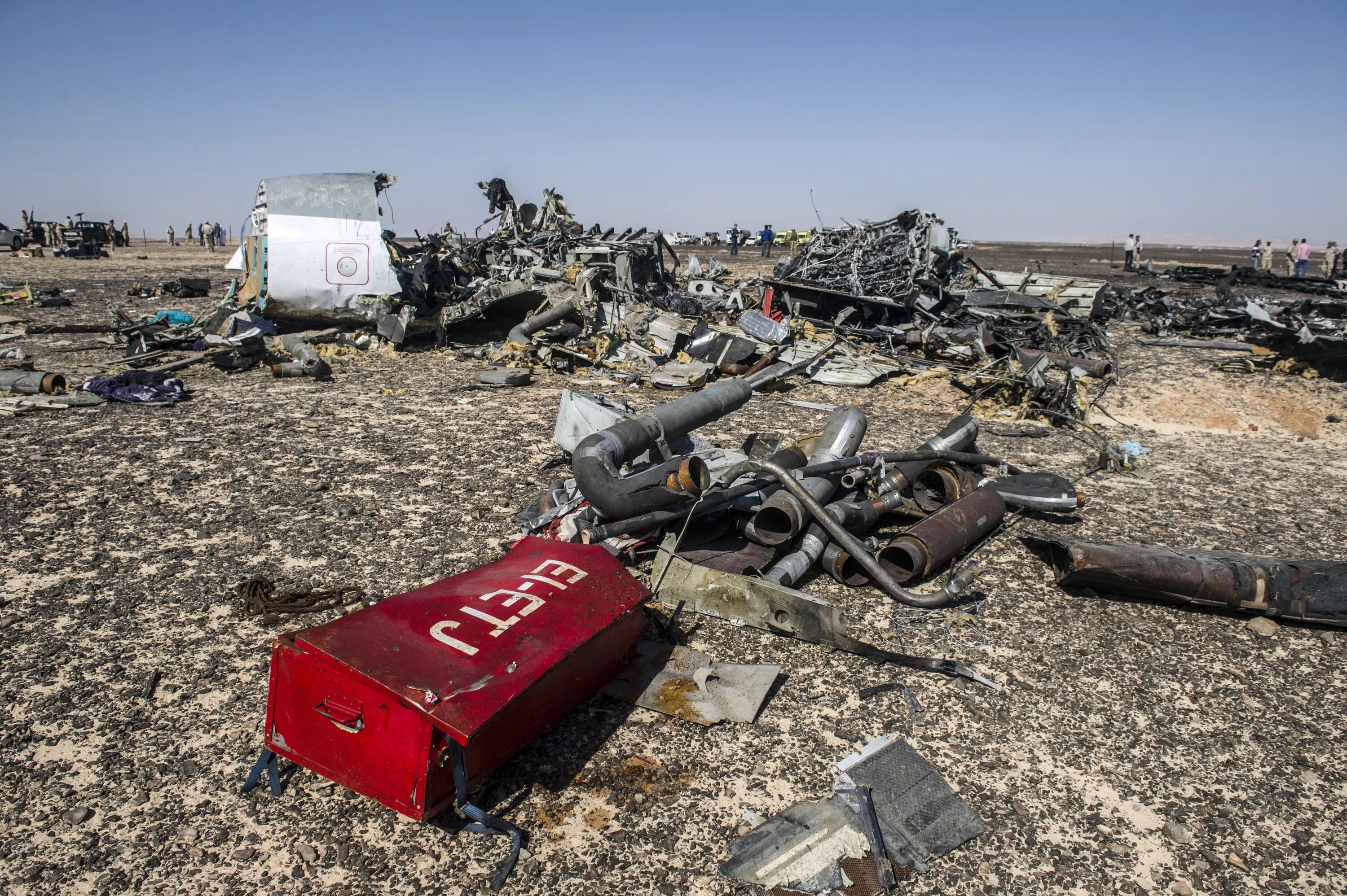 Звук взрыва самолета. А321 над Синайским полуостровом. Катастрофа a321 над Синайским полуостровом. Крушение Airbus a321 Египет. Над Синаем крушение а321 Египет.