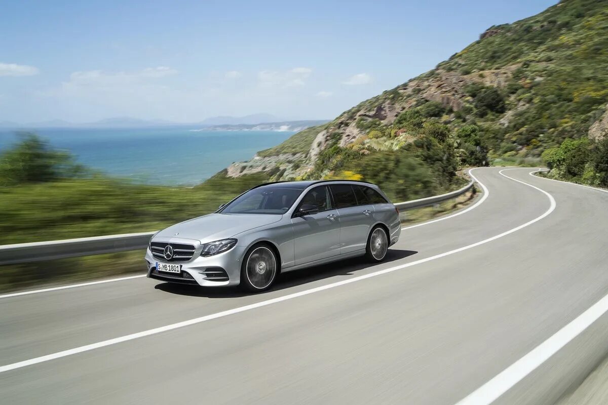 ). Mercedes benz e class универсал 2021. Mercedes estate. Mercedes-benz w213 универсал. Mercedes estate.