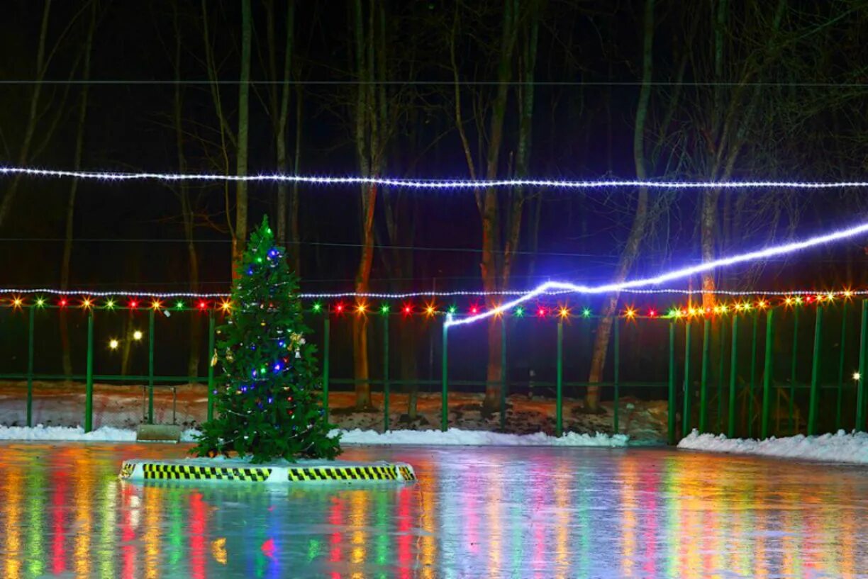 новогодний коттедж. новый год в доме отдыха. фореста фестиваль парк отель. лучшие новогодние отели подмосковья. дом отдыха с новогодней программой.