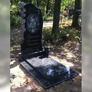 Памятники на могилу какой лучше