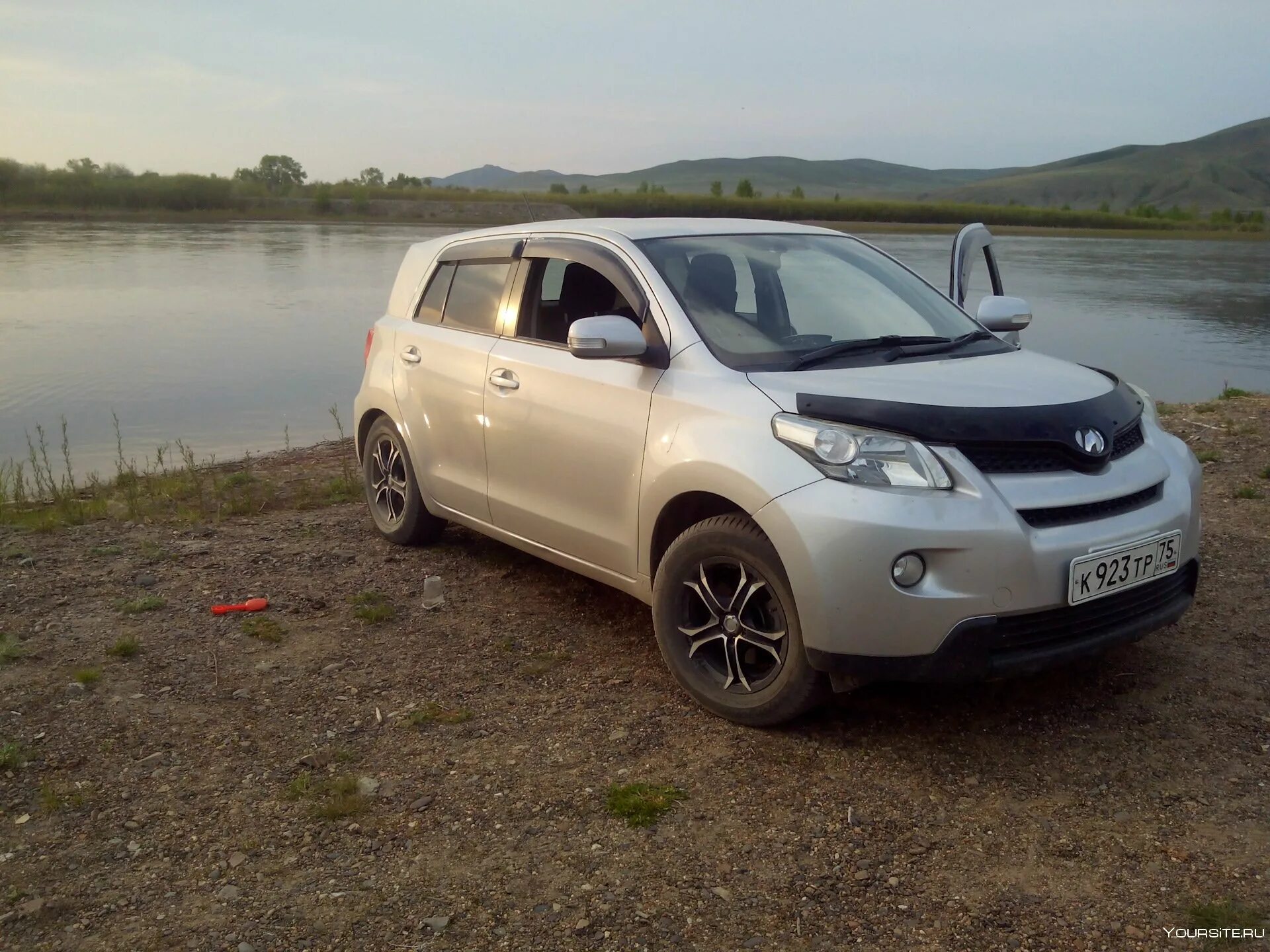 Ист хорошо. Тойота ист 2017. тойота ист 2. toyota ist/temp. тойота ист 002.