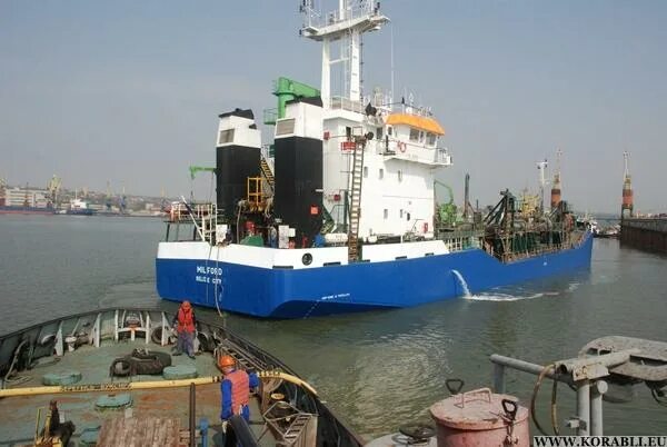 судно hopper dredger 6500dwt/6500kwt. Van oord dredging and marine contractors. милфорд землесос. Van oord hopper dredgers 4000 kw. землесос ирбенский.