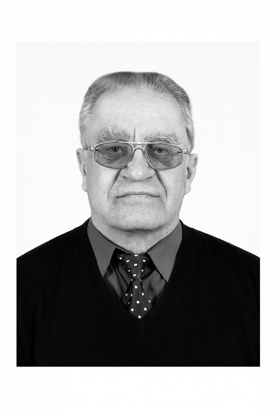 Доктор наук родился в селе. Мордовцев доктор наук. Влаиль петрович казначеев образование. Доктор наук родился в селе. Влаиль петрович казначеев образование.