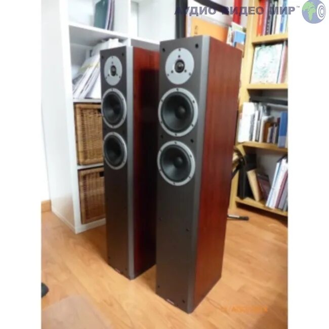 Dynaudio excite x32. Dynaudio excite x14. Dynaudio excite x14a вид спереди. Dynaudio excite x32 что внутри. Excite x cross 7