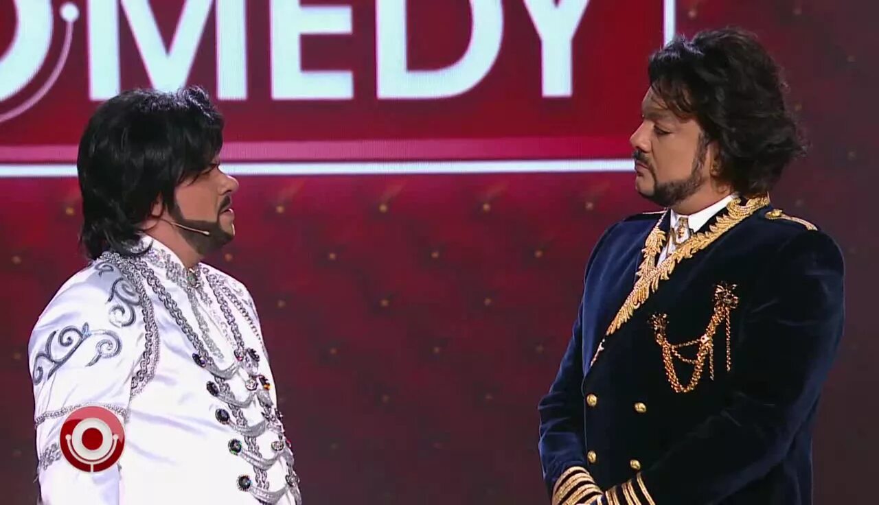 Лига плохих шуток филипп киркоров. Гарик харламов киркоров. Харламов двойник киркорова. Гарик харламов киркоров. Камеди клаб филипп киркоров.