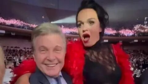 Был ли лещенко на вечеринке