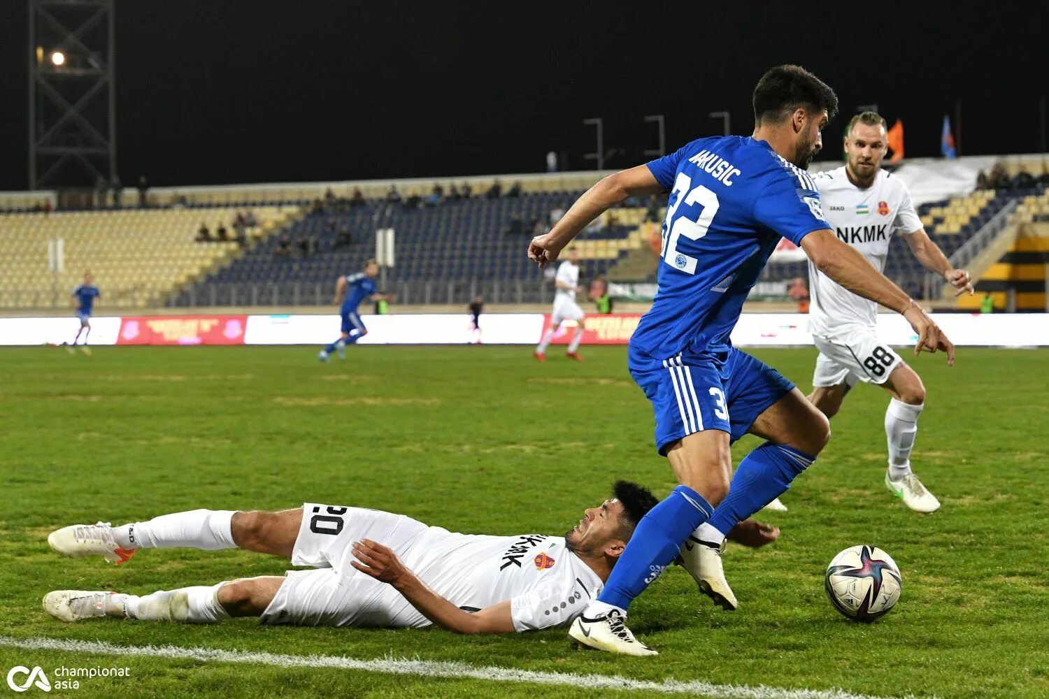 Stadion uz yangiliklari pro liga futbol. Футбол янгиликлари. Реклама футбола. Футбол Узбекистан. Насаф чемпион.