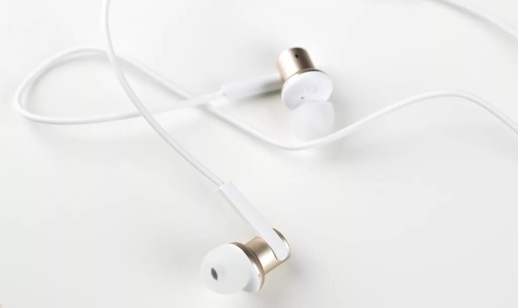 Xiaomi mi in-Ear Headphones. Xiaomi mi in-Ear. Xiaomi mi in-Ear Headphones Basic. Беспроводные наушники Xiaomi/mi in-Ear Headphones Pro.