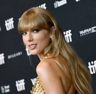 Стрижка или прическа Тейлор Свифт на церемонии Грэмми 2009: фото.