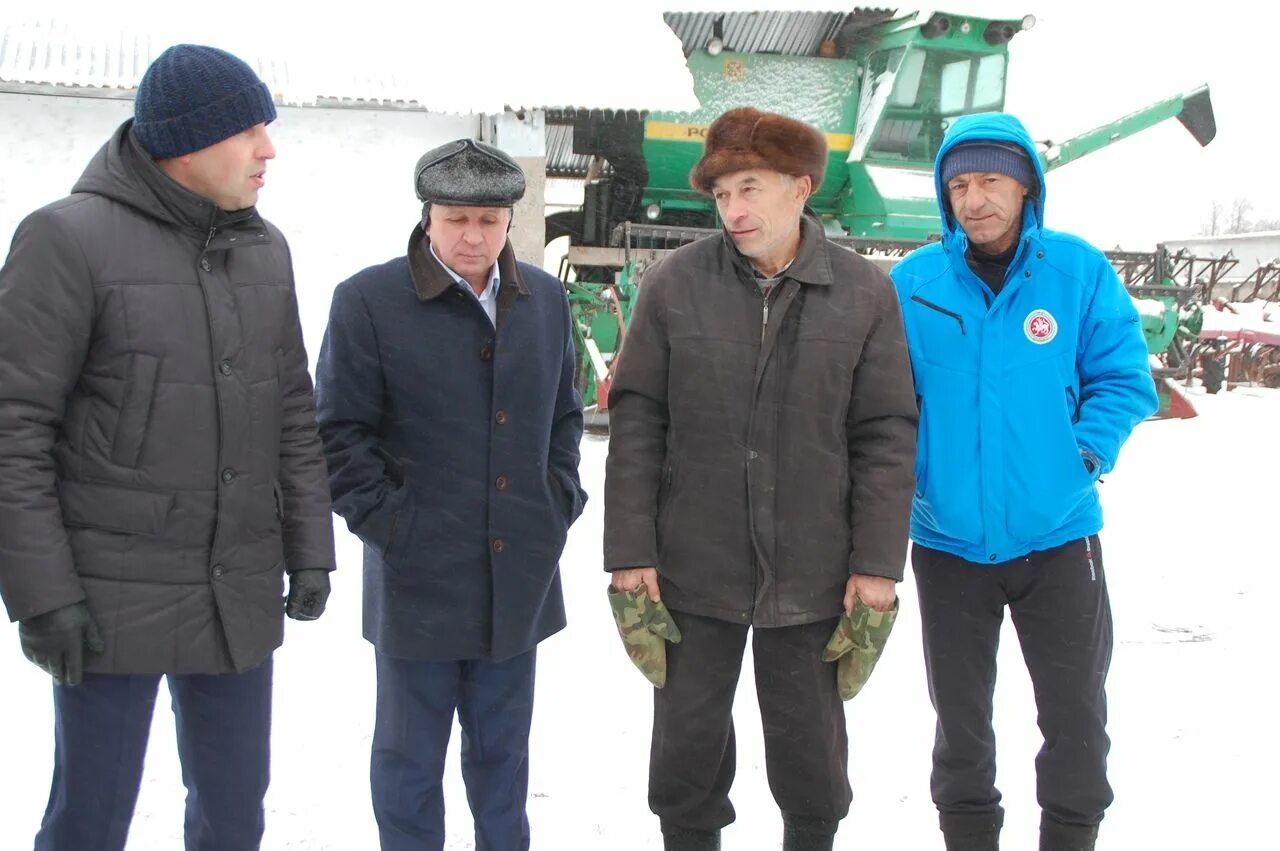Демонстрационные посевы. Сайт фермер нижнекамска. Фермер нижнекамск магазин. Фермеры нижнекамска. Кфх татар-информ.