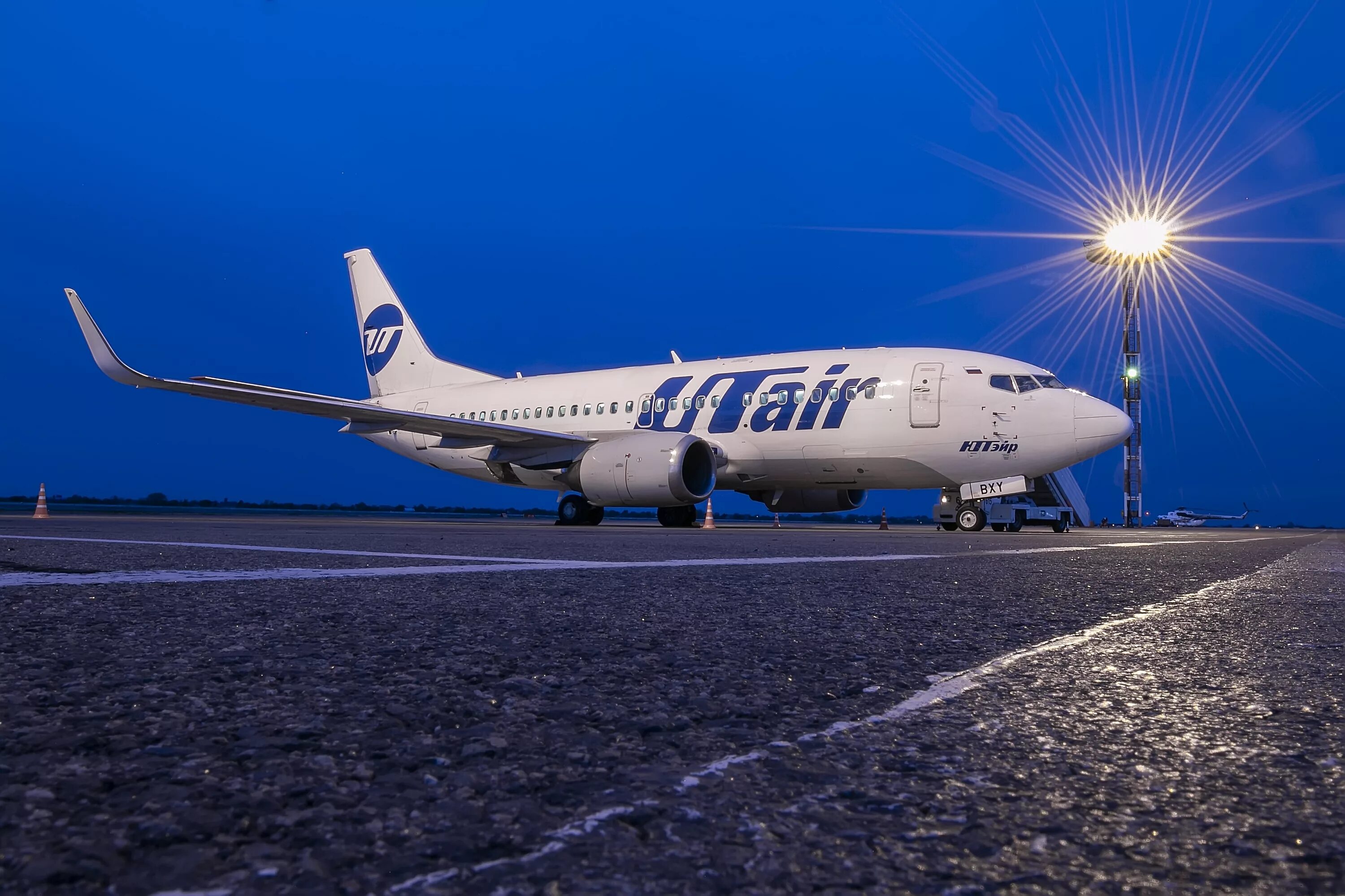 Https utair ru. Боинг 737 ЮТЭЙР. Самолет ЮТЭЙР Боинг 737. Боинг 737 800 авиакомпании ЮТЭЙР. B738 UTAIR.