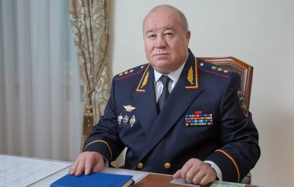 Руководители снг. Подполковник уралов жанат турсунбаевич. Начальник автомобильной службы. Начальник атц. Начальник автослужбы вта.
