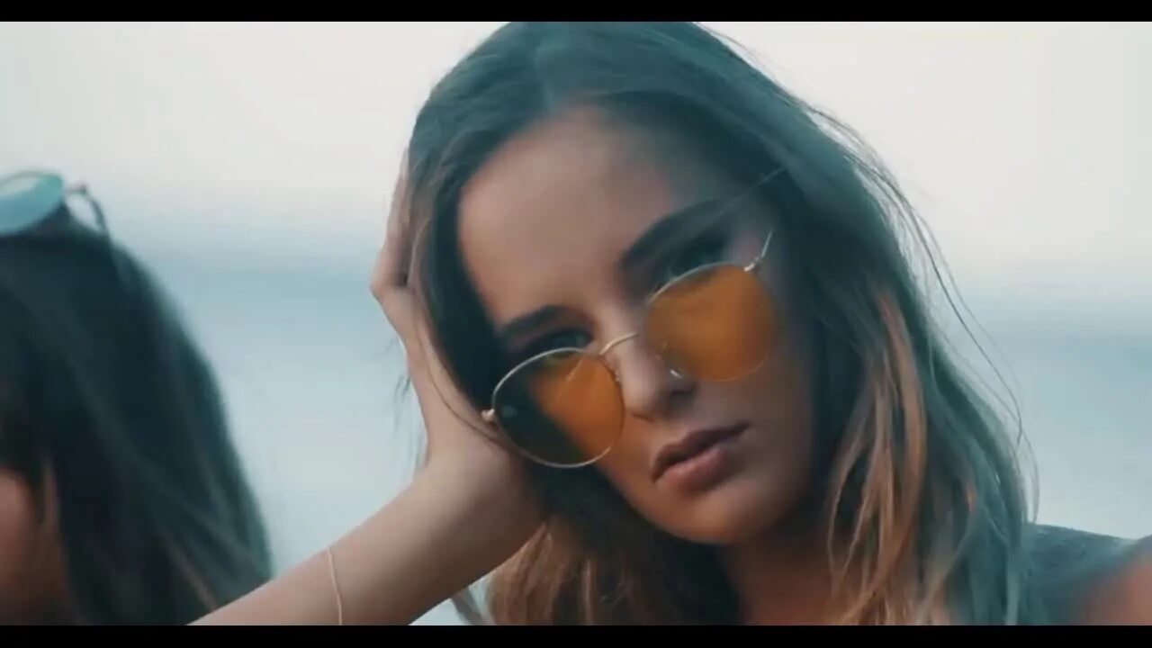 Звуки флейты liz project. Liz project &amp; disiber. liz project disiber звуки флейты sergey. iohanaan alexx. liv rachel - voyage voyage (ng remix).