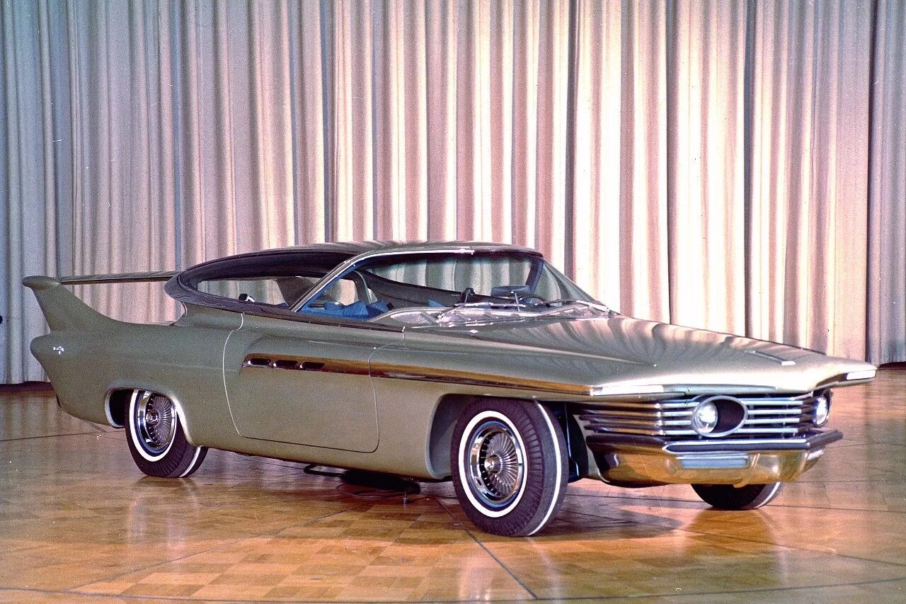 1 американская машина. 1961 Chrysler Turboflite Ghia. Chrysler Turboflite. Плимут автомобиль 60-х. Плимут 1978 кабриолет.