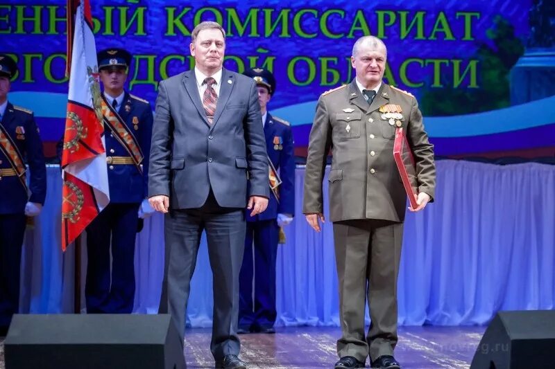 Новгородский военкомат. Олег зайченко военный комиссар новгородской области. военком новгородской области зайченко. военкомат великий новгород. военный комиссар великого новгорода.