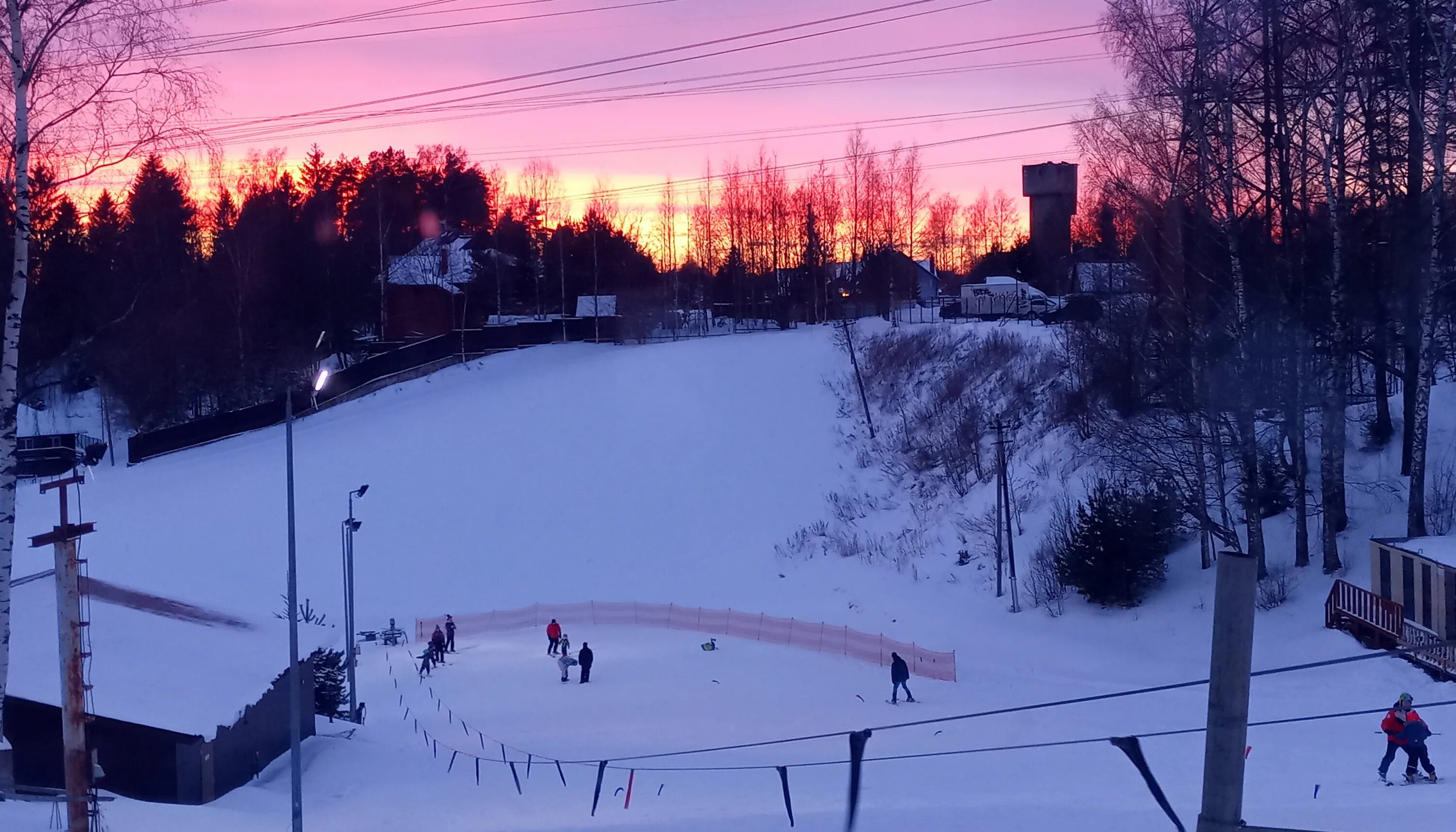 юкки-парк горнолыжный курорт. юкки горнолыжный склон. юкки-парк горнолыжный курорт. юкки склон горнолыжный курорт. юкки-парк горнолыжный курорт.