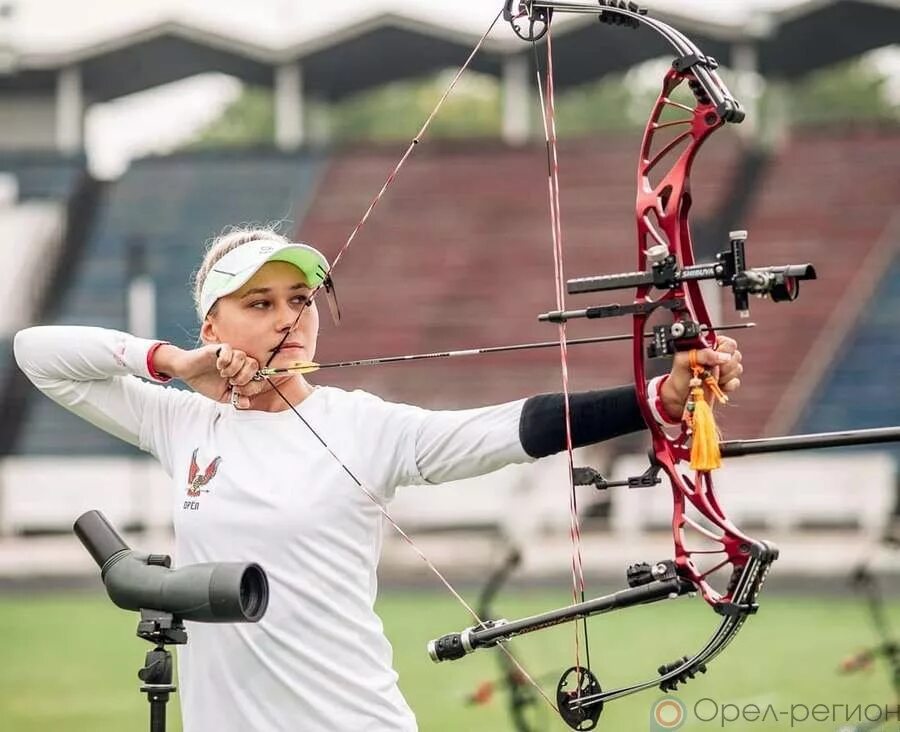 Блочная стрельба. Лук для стрельбы. Блочный лук для стрельбы. Спортивный блочный лук. Блочная стрельба.