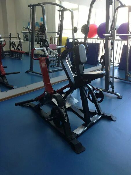 Тренажерный зал викинг спб пионерская. Викинг коркино тренажерный зал. Спортзал энергетик. Тренажерный зал викинг. Викинг тренажерный.