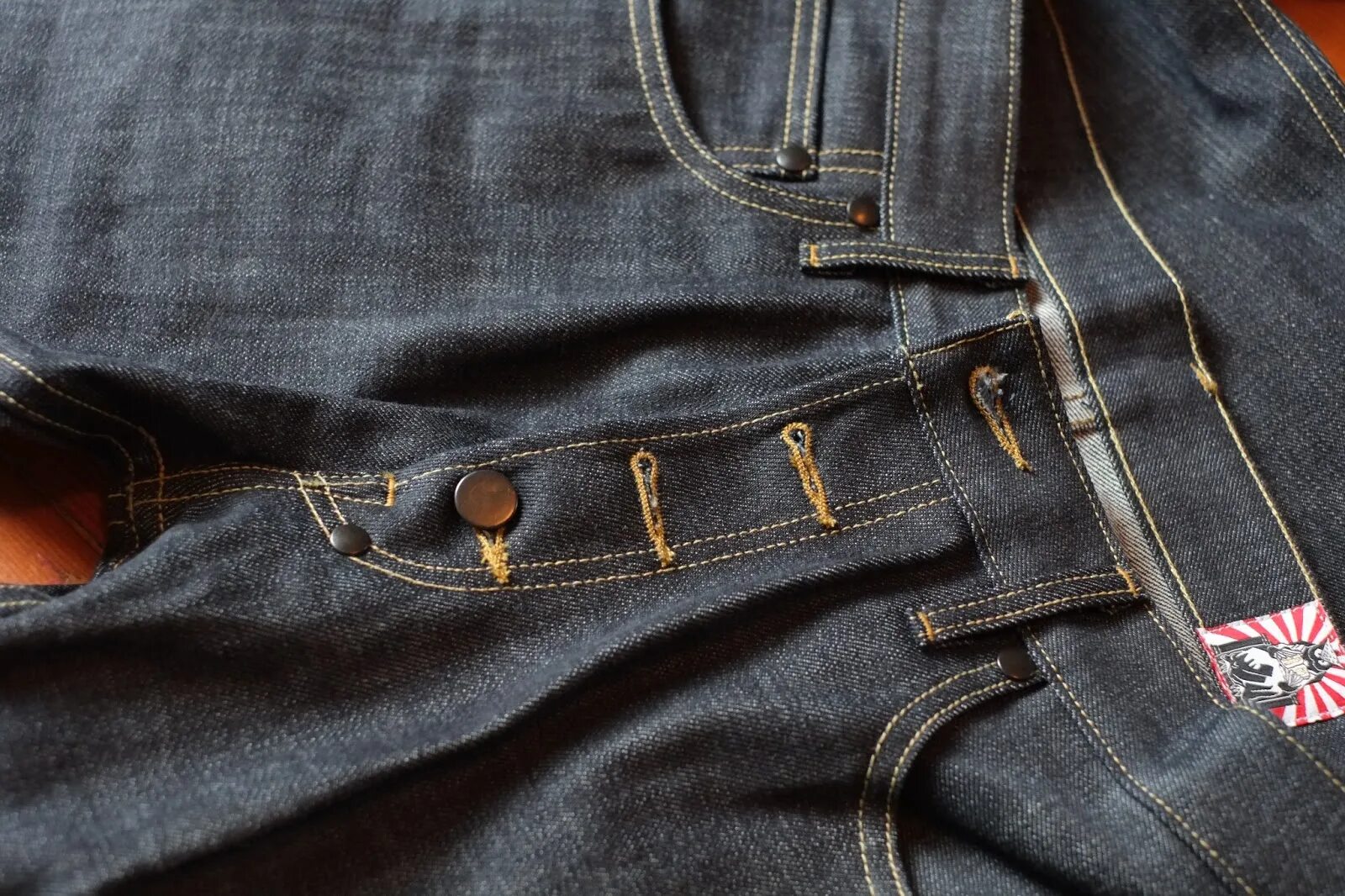 Button fly. Button fly