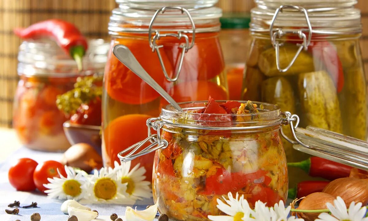 Домашние заготовки надпись. Началось заготовки. Заготовки начались. Заготовки начались. Заготовки начались.