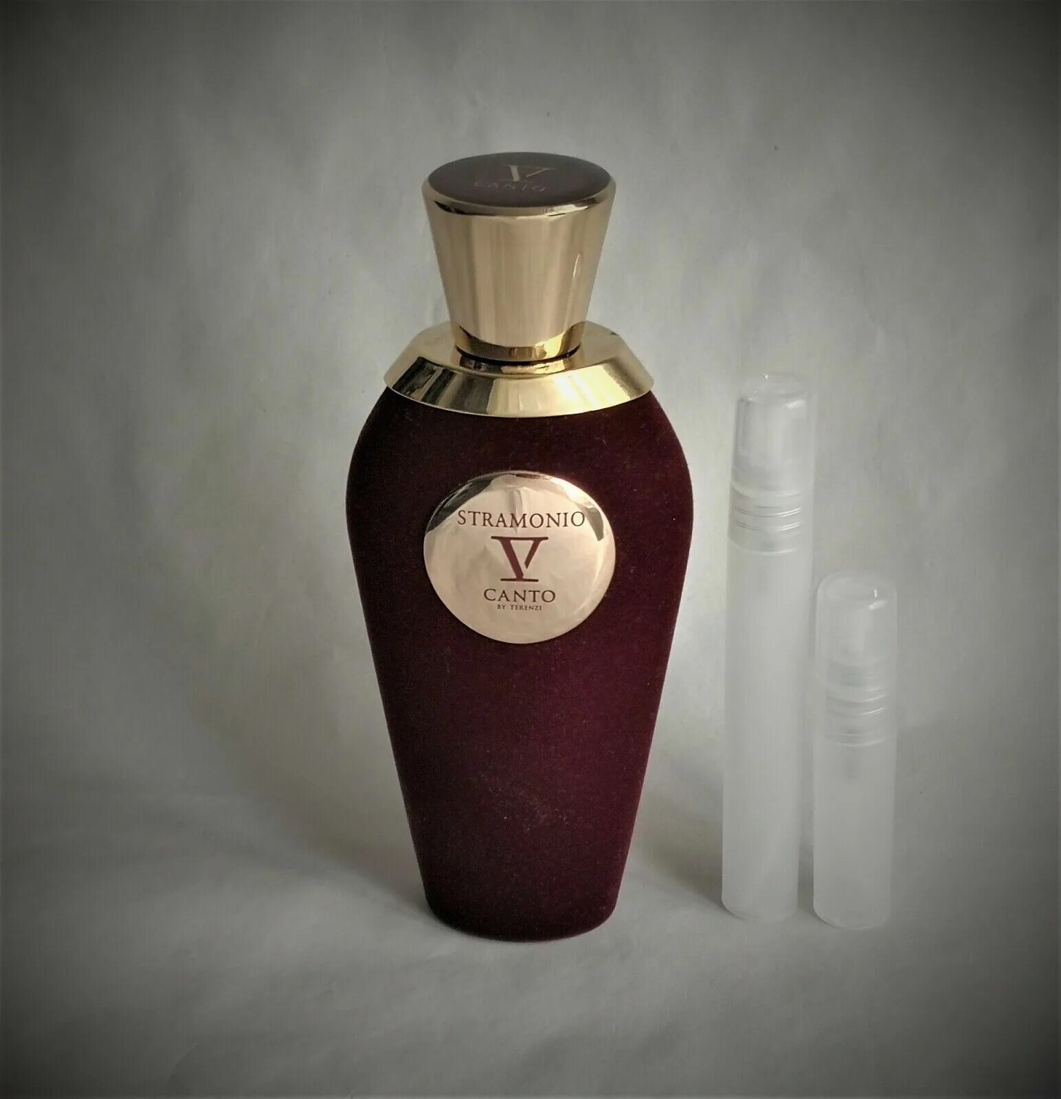 V Canto Stramonio extrait de Parfum. Страмонио v Canto. Парфюм Италия v Canto личи. V Canto Stramonio упаковка. V canto купить