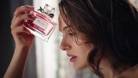 Miss Dior Absolutely Blooming (2016) - Natalie Portman photo (39803506.