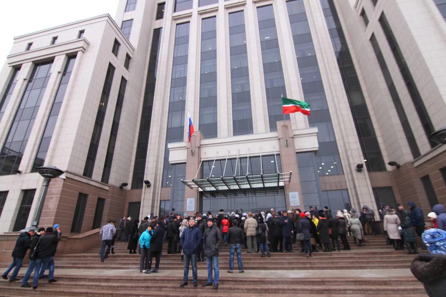 Кабинет министров казань. Совет министров татарстана. Совет министров татарстана. Правительство р т. Правительство р т.