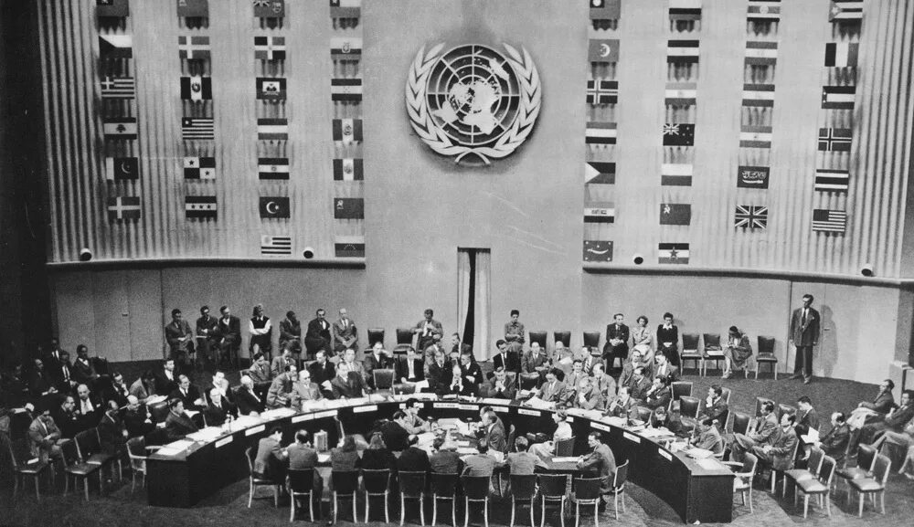 Конвенция 1948. Генеральная Ассамблея ООН 1948. Генеральная Ассамблея ООН 20 век. Заседания 1948 г. в ООН. Первое заседание ООН 1945.