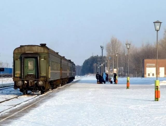 Электричка челны ижевск. Электричка ижевск казань. Пригородный поезд набережные челны. Электричка челны ижевск. Тэп70бс 278.