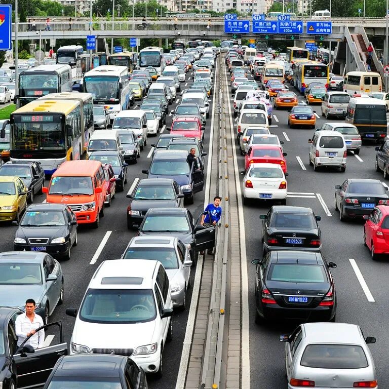 Where traffic. Трафик в Китае. Пробки в Пекине сейчас. Хитой машина. Япония пробки в Токио.