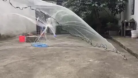 Заброс кастинговой сети с кольцом видео большим